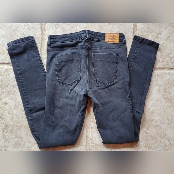 Zara Women's Black jeans size 6 - Picture 3 of 3